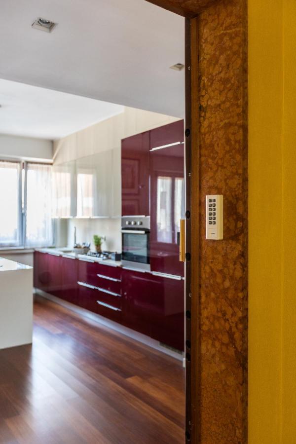 Rosselli 13 Milan Apartment Exterior foto